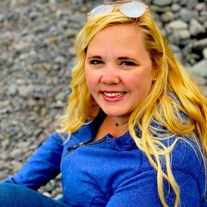 Meet your Posher, Julie